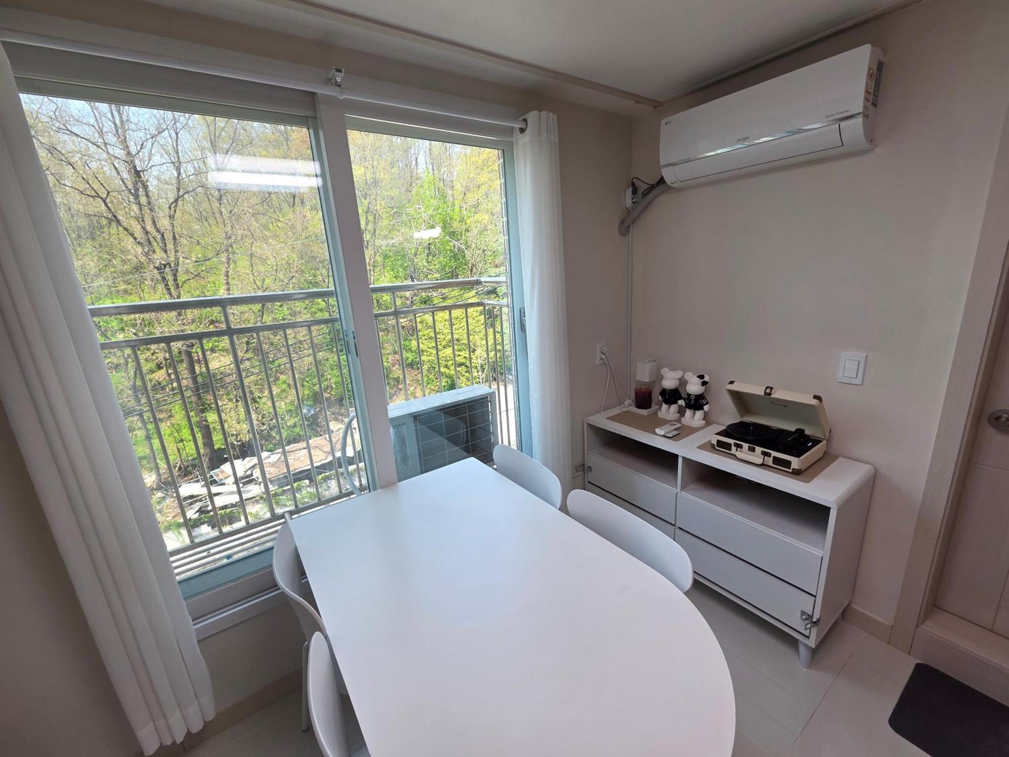 Jw'S Bukhansan Healing Stay I Seoul Exterior photo